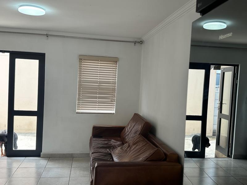 3 Bedroom Property for Sale in Blackheath Industrial Western Cape
